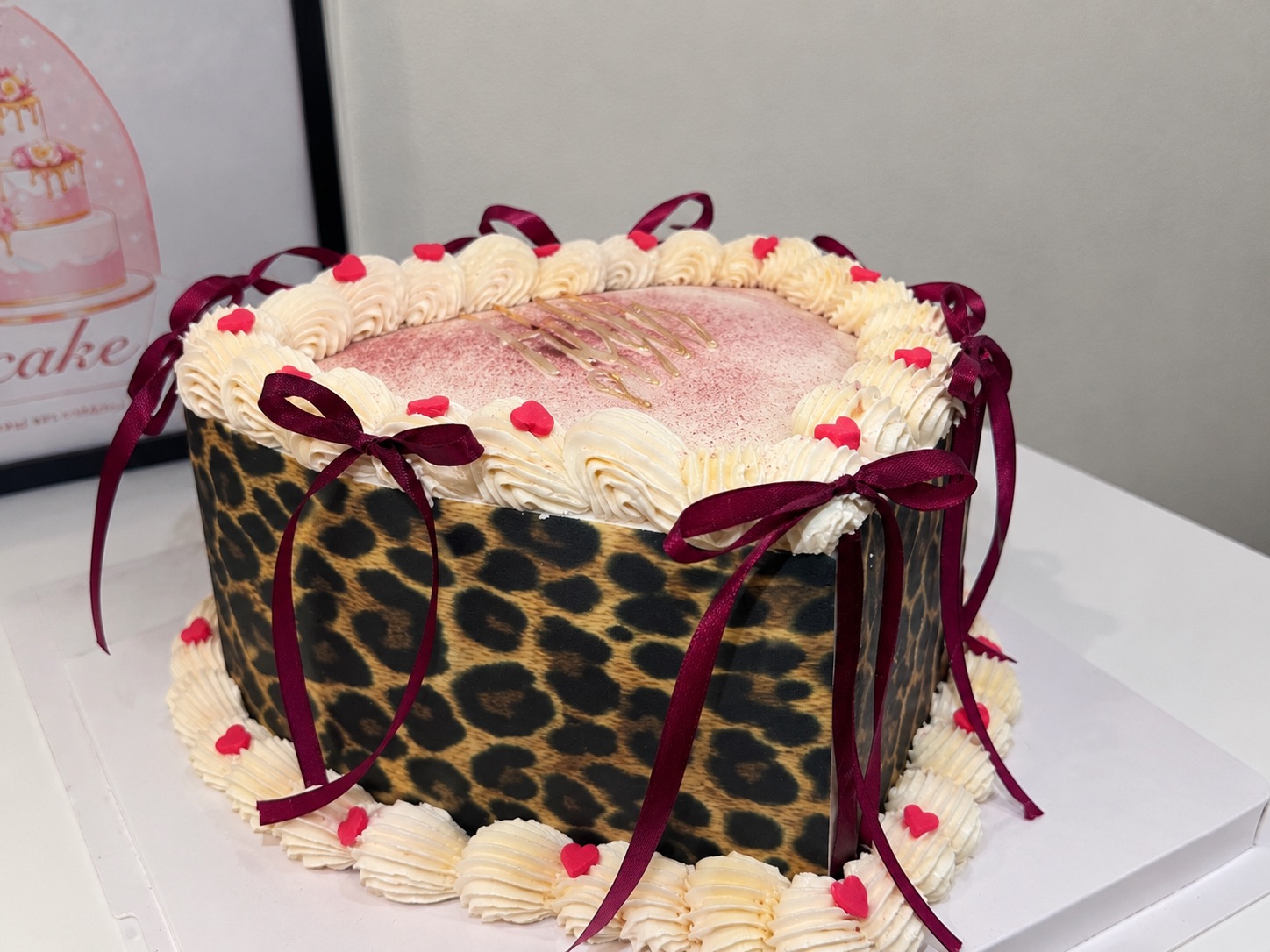 Wild Love — Wild Love — L’élégance à l’état sauvage ❤️

Un cœur gourmand au caractère bien affirmé ! 💋✨

Ce gâteau en forme de cœur | Taasty Cakes
