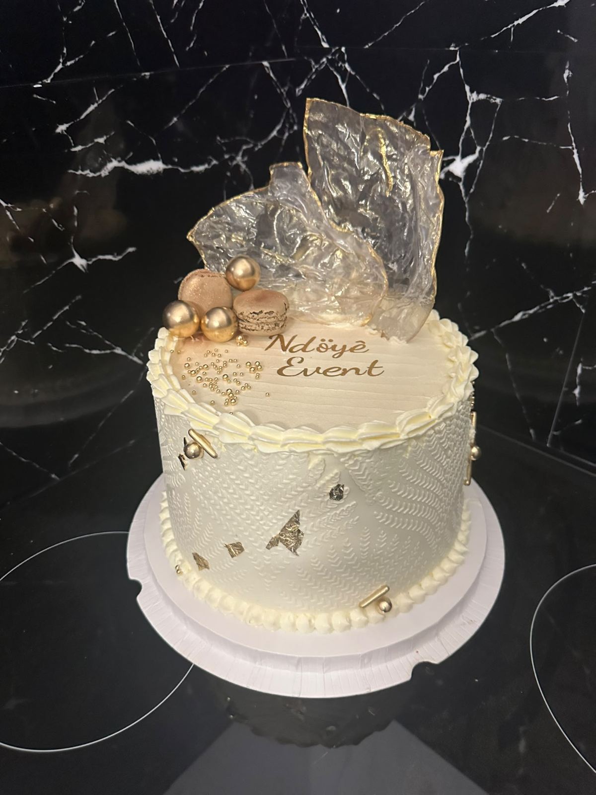 Layer Cake | Taasty Cakes Layer Cake — Layer Cake personnalisé | Taasty Cakes