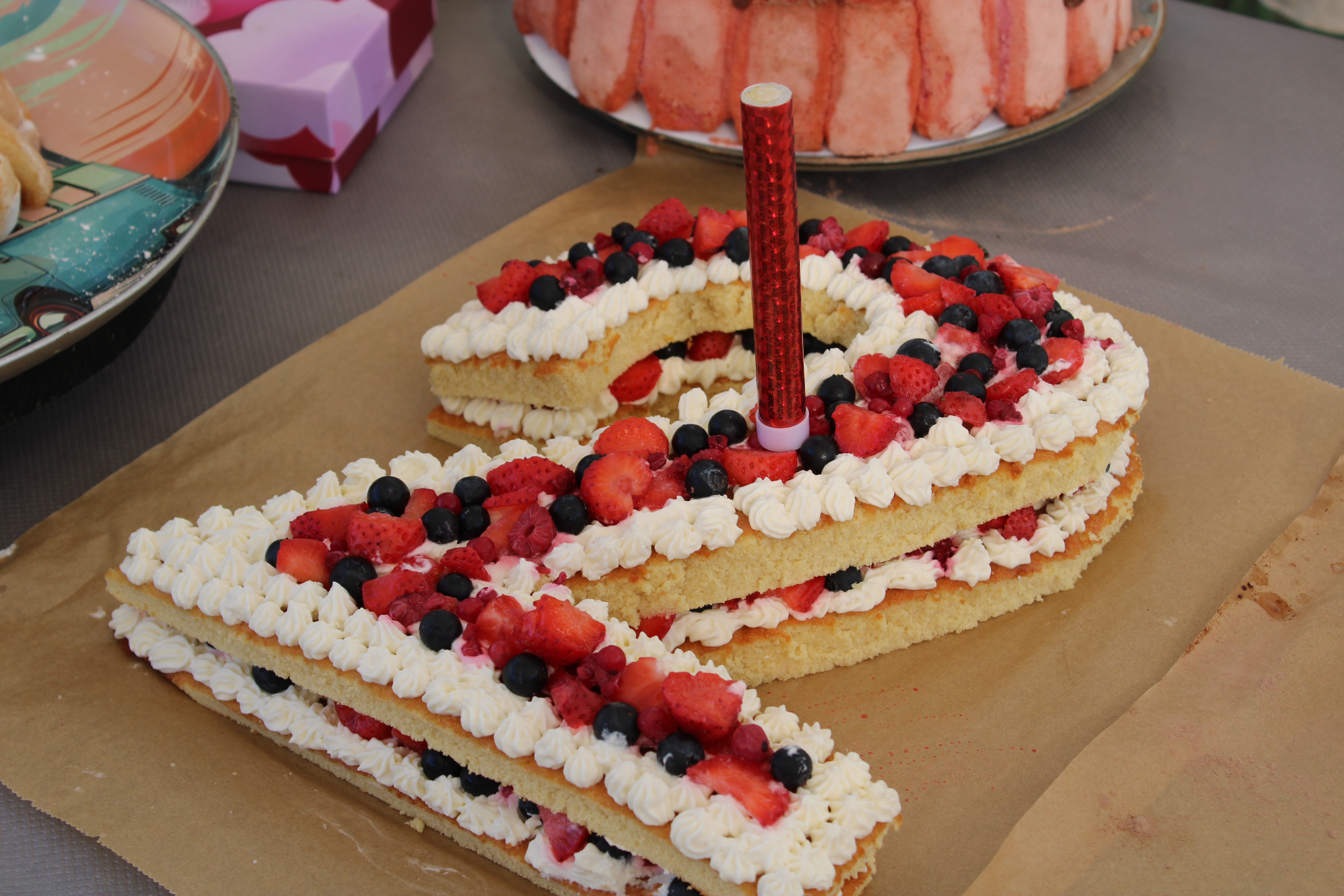 Laura & gourmandises , baker or cake designer